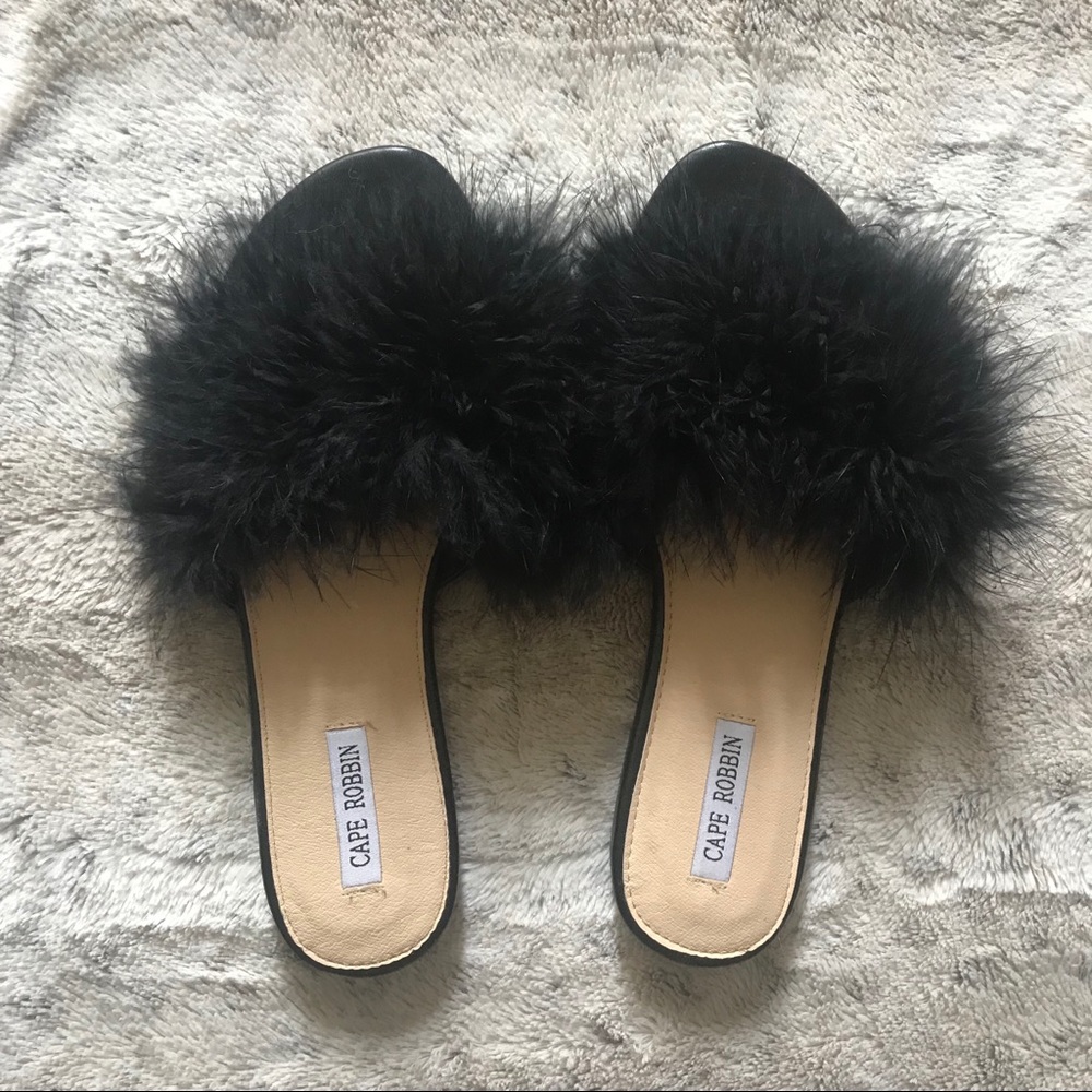 AKIRA Black Feather Slide Sandals NEW
